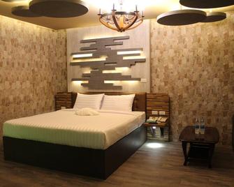 Sweety Resort - Racha Thewa - Bedroom