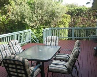 The Waters Edge Retreat - Inverloch - Balcony