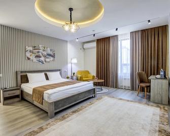 إنتر هوتل هوستل - بيشكيك