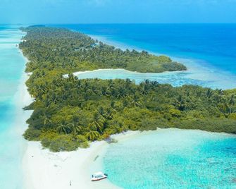 Oceana Surf Maldives - Kudahuvadhoo Surf Retreat - Kudahuvadhoo - Playa