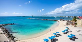 Hilton Vacation Club Flamingo Beach St. Maarten - Simpson Bay - Beach