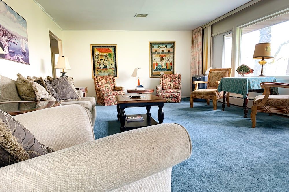 Douglaston Salmon Run - River Lodge - Pulaski - Huiskamer