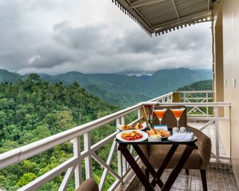 Cygnett Resort Mountain Breeze - Nainital - Balcon