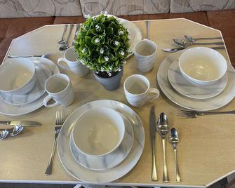 Bella Vista - Holiday Home On The Beach - Clacton-on-Sea - Dining room