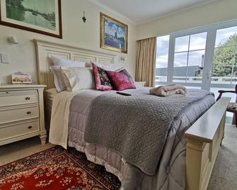 Geyser Lookout Bnb - Rotorua - Bedroom