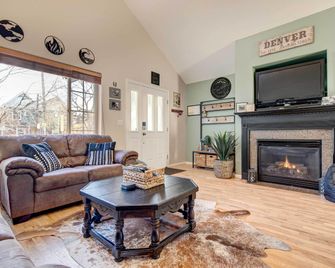Denver Townhome in Highlands with Spacious Yard! - Ντένβερ - Σαλόνι