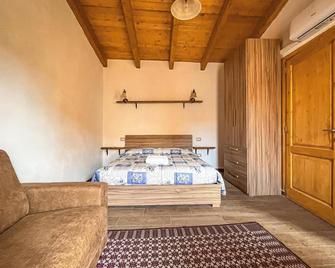 Favisi Rooms - Sagama - Habitación