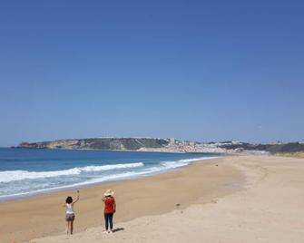 The seaside apartment - Nazaré - Strand