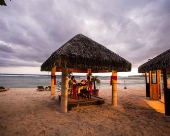 Breakas Beach Resort - Port Vila - Playa