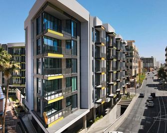 Landing Furnished Apartments - Tucson - Tucson - Building