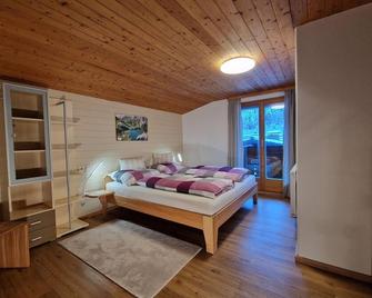 Vacation apartment Wilden - House Konzett - Lech am Arlberg - Habitación