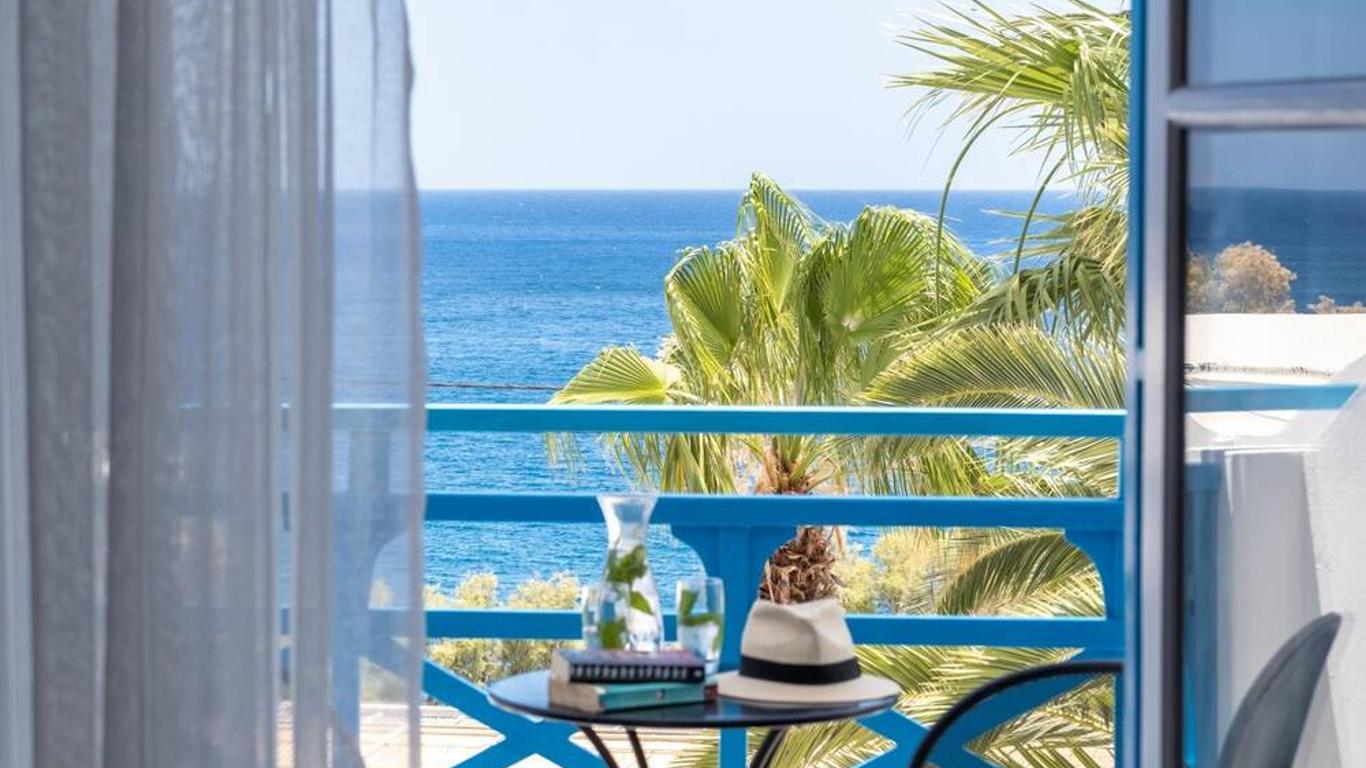 Kamari Beach Hotel