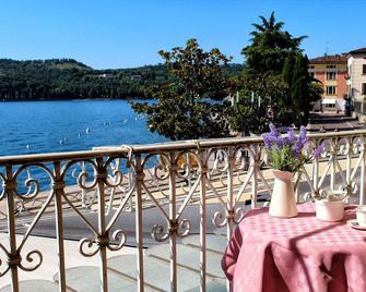 Romantic Benaco Salò - Saló - Balcón