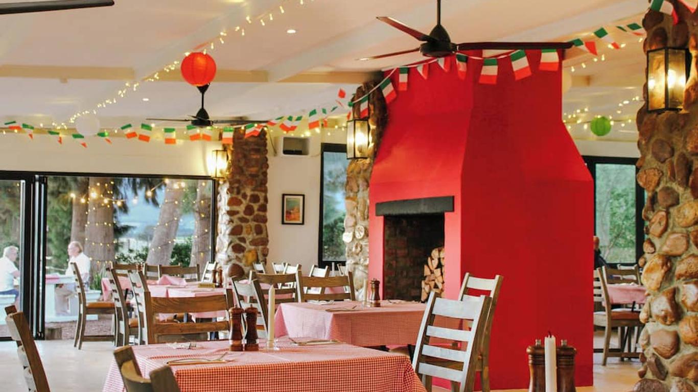 Duikersdrift Winelands Country Escape