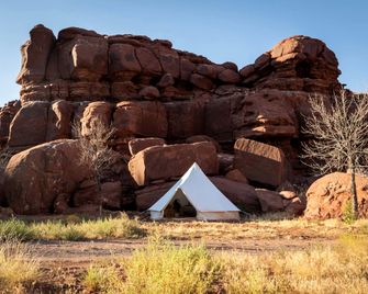 Glamping Family Tent At Private Riverside Ranch - Moab