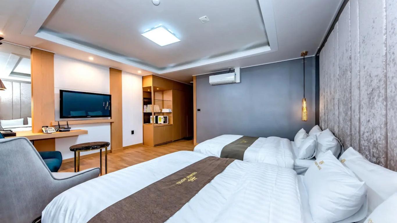 Hs Tourist Hotel
