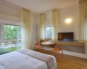 Hotel Emilia - Portonovo