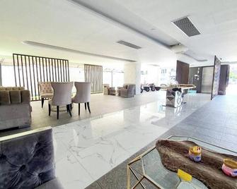 51 Suanplu Residence - Bangkok - Lobby