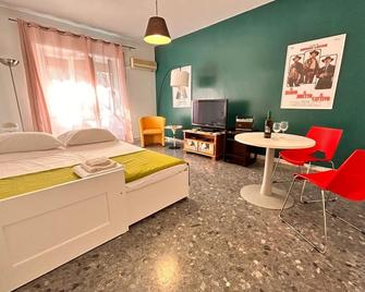 Casa Degli Anni '70 - Roma - Camera da letto