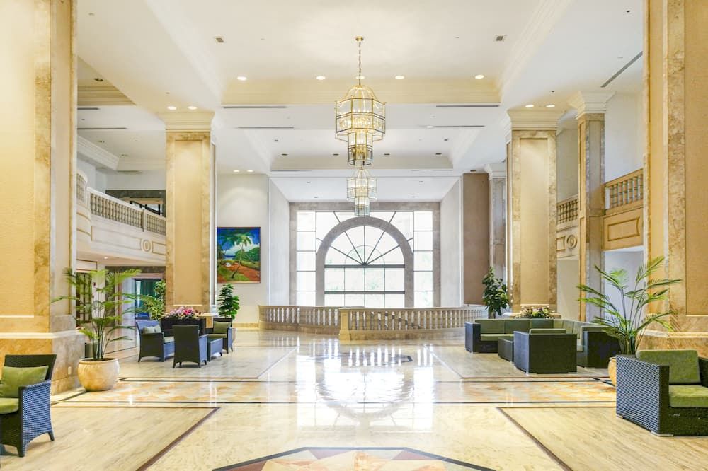 Holiday Resort & Spa - تاموننغ - ردهة