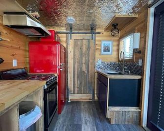 Poindexter’s Palace - Clark Fork - Cocina