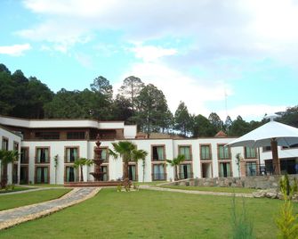 Hotel and Suites Mansion San Antonio - Tlalpujahua de Rayón - Building