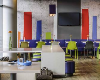 ibis budget Courbevoie Paris La Défense 1 - Courbevoie - Εστιατόριο