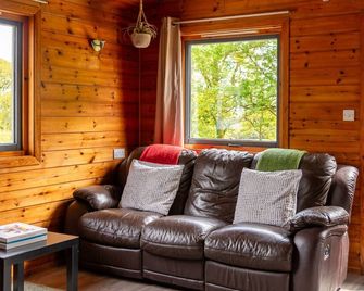 Chalet Lodge 6 - Hot Tub Lodge by Interhome - Launceston - Salon