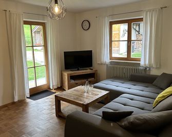 Ferienwohnung Rappl - Schleching - Living room