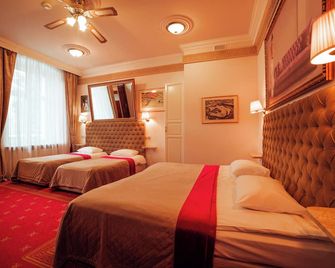 Hotel Ambasada Boleslawiec - Bolesławiec - Schlafzimmer