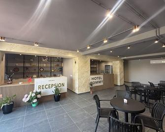 Kalpazo Hotel Tommy Durres - Durrës - Restaurant