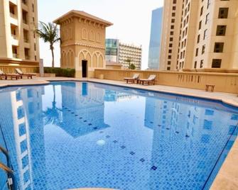 The Best Idea Hostel - Dubaï - Piscine