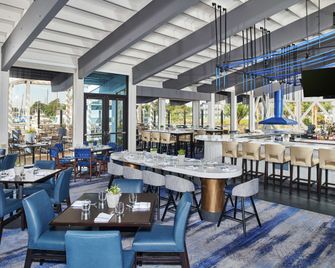 DoubleTree by Hilton Hotel Berkeley Marina - ברקלי - מסעדה