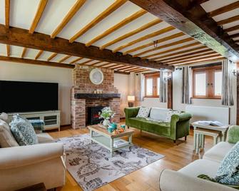 The Old Watermill - Westbury - Living room