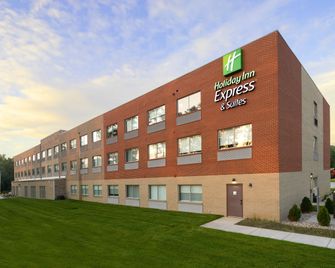 Holiday Inn Express & Suites Portage By IHG - Portage - Gebäude
