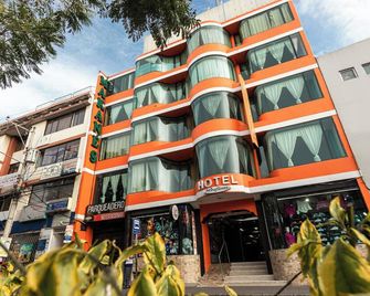 Hotel Miraflores - Ibarra - Gebouw