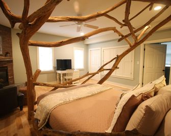 Goldberry Woods- A Modern Farm Resort - Union Pier - Ložnice
