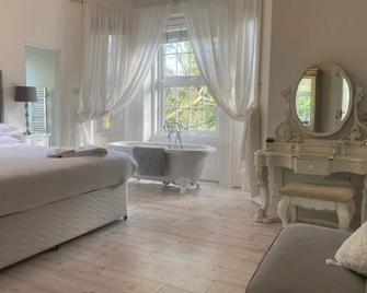 Bournecoast: Amazing Manor House With Pool/Spa Near Bournemouth Centre - Hb8399 - Verwood - Bedroom