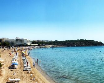 Tuntas Suites Altinkum - Didim - Ranta