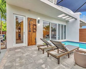 Your Dream Home in Coral Ridge - Fort Lauderdale - Piscina