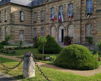 Insolite maison bois, wifi, streaming au coeur de l'Argonne et des batailles de Verdun - Sainte-Menehould