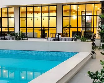 Hotel Gulmohar - Bharatpur - Pool