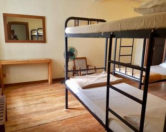 Railway Lodge Hostel - Hatton - Bedroom