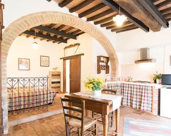 Agriturismo Fattoria Il Bruco - Pila