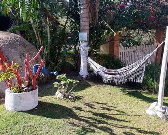 Picturesque Inn Casa Amarela - Mairiporã - Patio