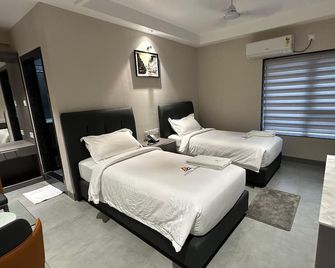 Hotel Aps - Nizāmābād - Bedroom