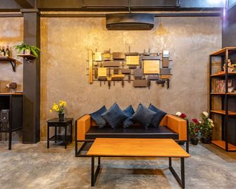 The Z Nite Hostel - עיירת פוקט - סלון
