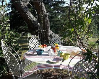 La Jouissière - Laroque - Patio