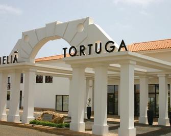Tortuga Beach Resort Apt. 276 - Espargos