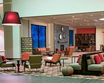 Four Points by Sheraton Bentonville - Bentonville - Lounge